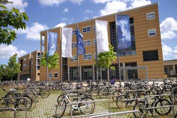 Uniklinik Greifswald und Klinikum Karlsburg rücken zusammen Uniklinik Greifswald und Klinikum Karlsburg rücken zusammen